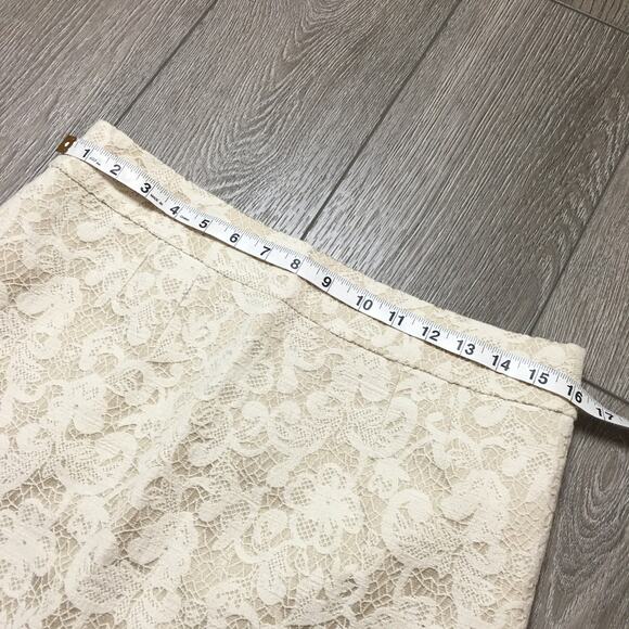 Cynthia Rowley White Lace Overlay Brocade Pencil Skirt Beige Size 8 - Picture 8 of 9